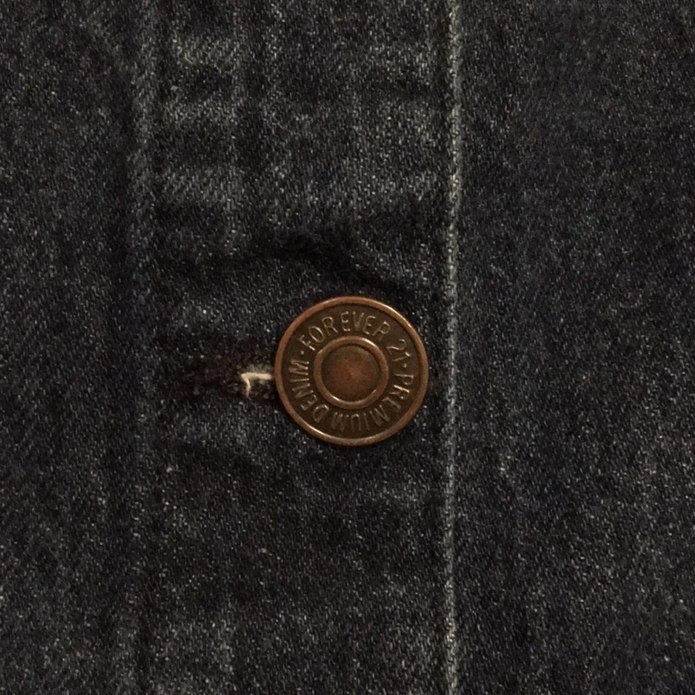 Forever 21 button down denim jean mini skirt